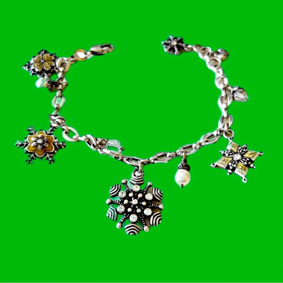 Brighton Ice Diamond Snowflake Pearl Charm Bracelet.  Snow, Winter! Silver plate - Picture 1 of 7